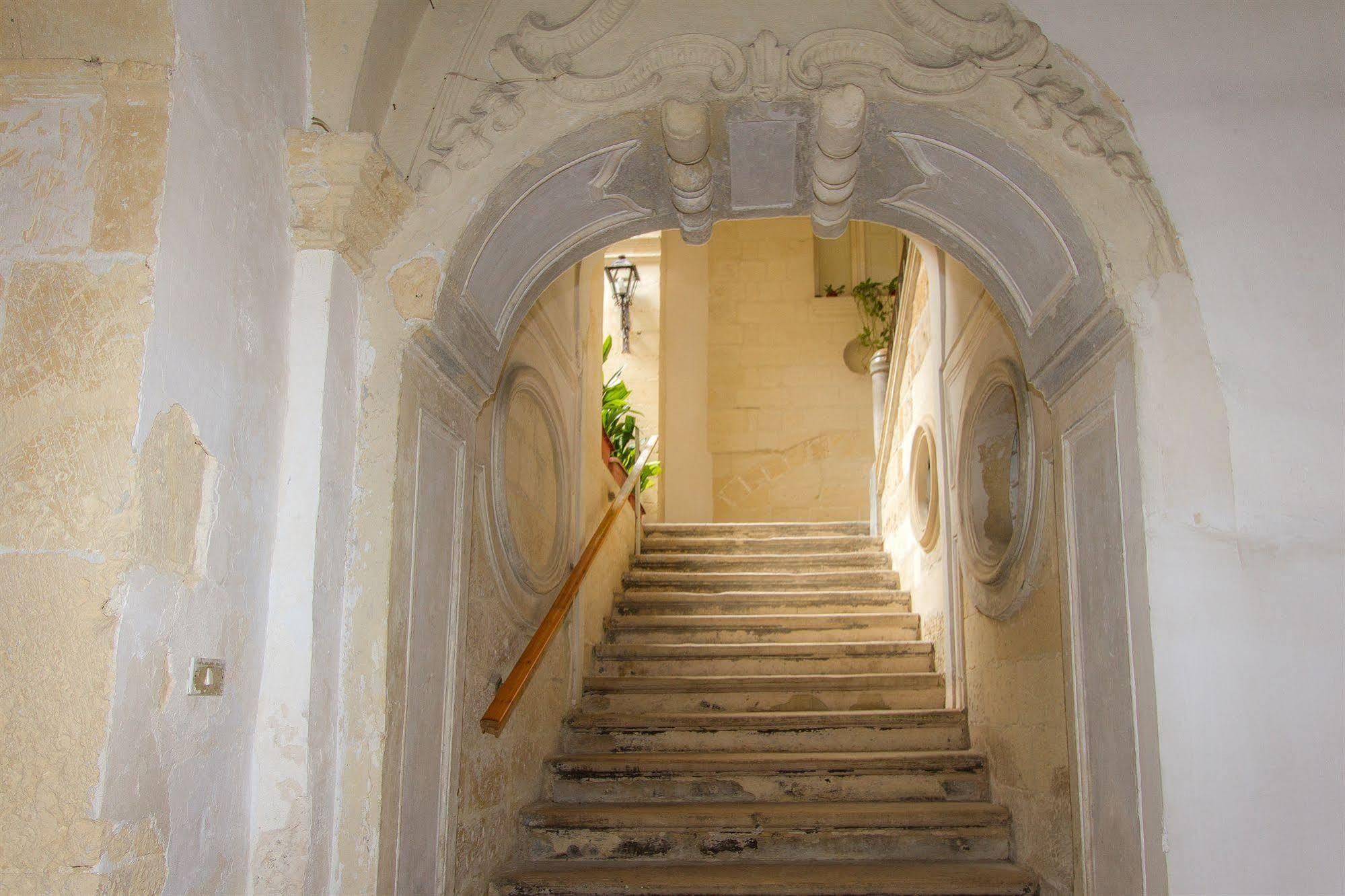 B&B Casa Li Santi Lecce Exterior photo